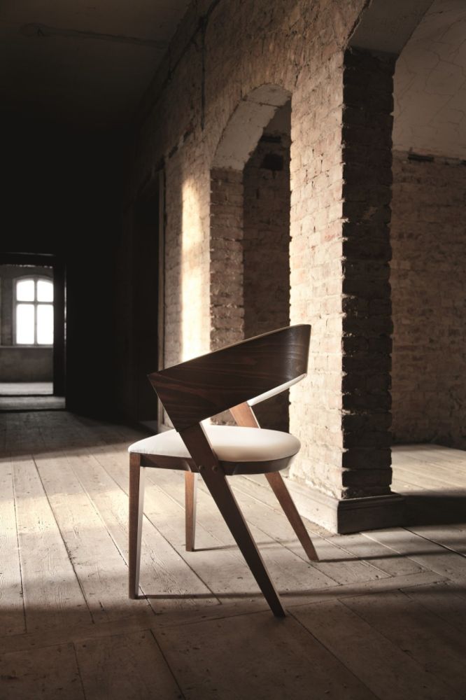 Fotel Cosy / B-1404 / Stroog / Fameg