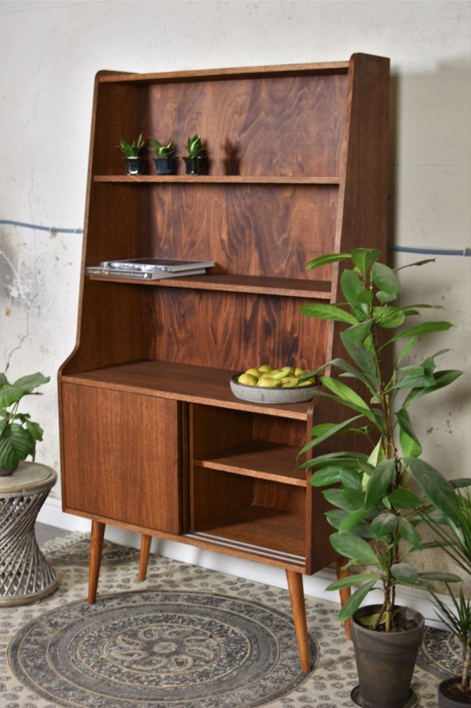 Biblioteczka Highboard Classy / Pastform Furniture