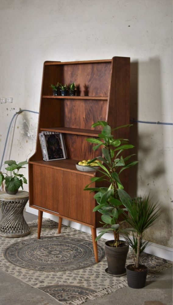 Biblioteczka Highboard Classy / Pastform Furniture