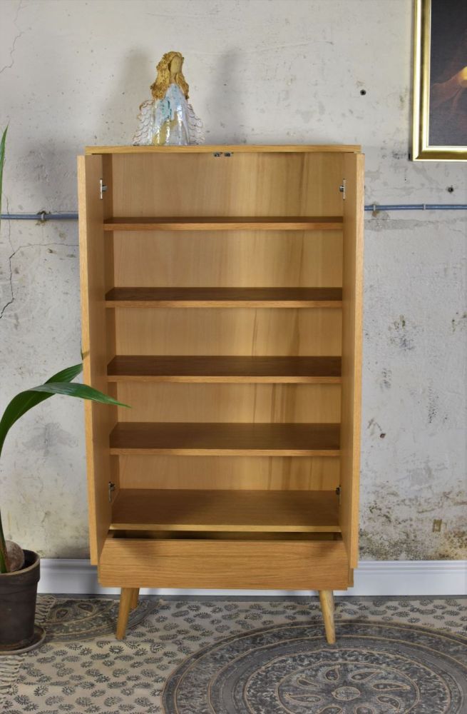 Szafa ubraniowa Cop Light / Pastform Furniture
