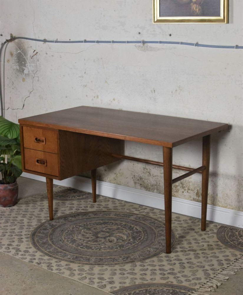 Biurko Past / Pastform Furniture