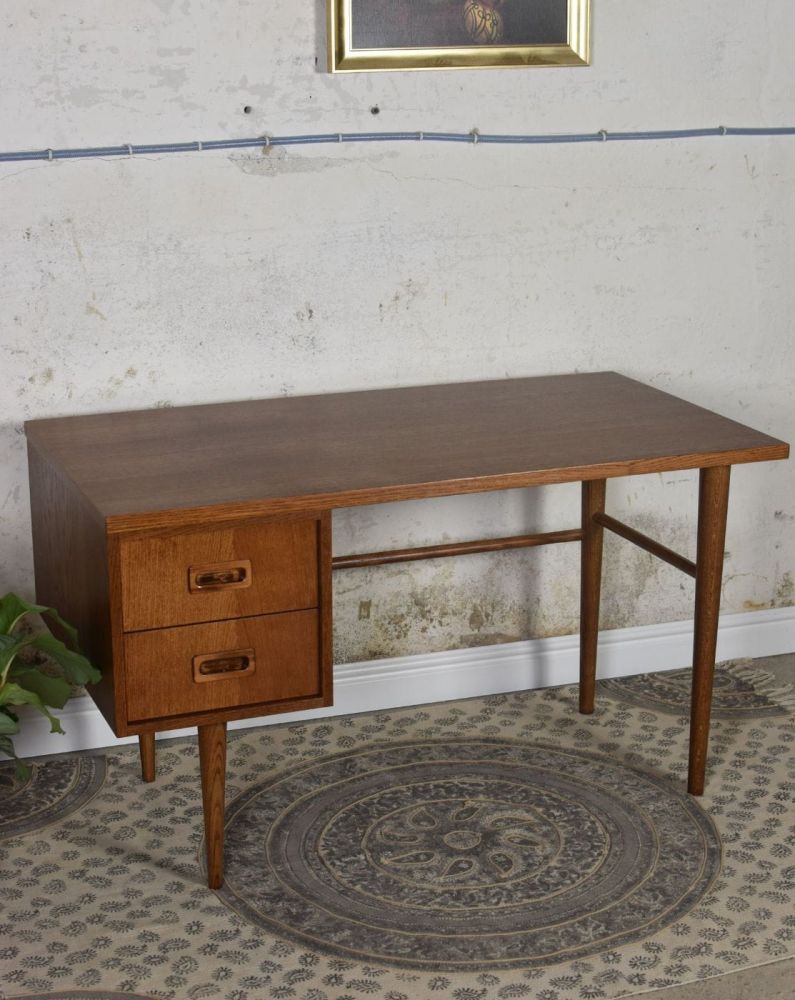 Biurko Past / Pastform Furniture