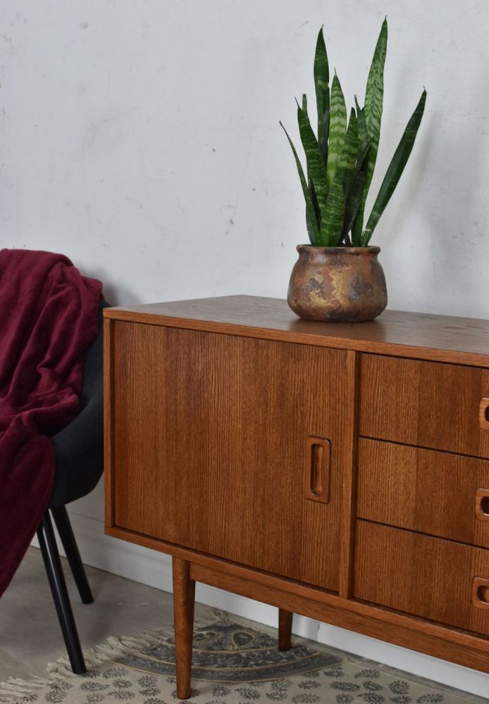 Komoda Delan / Pastform Furniture