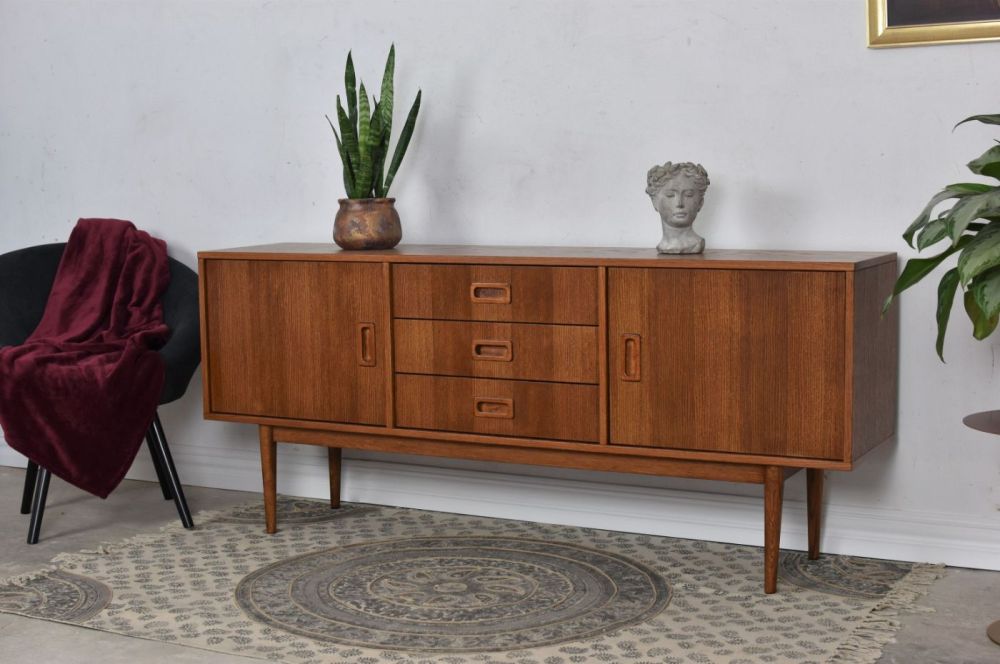 Komoda Delan / Pastform Furniture