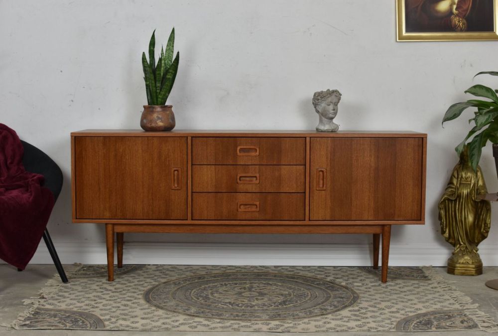 Komoda Delan / Pastform Furniture