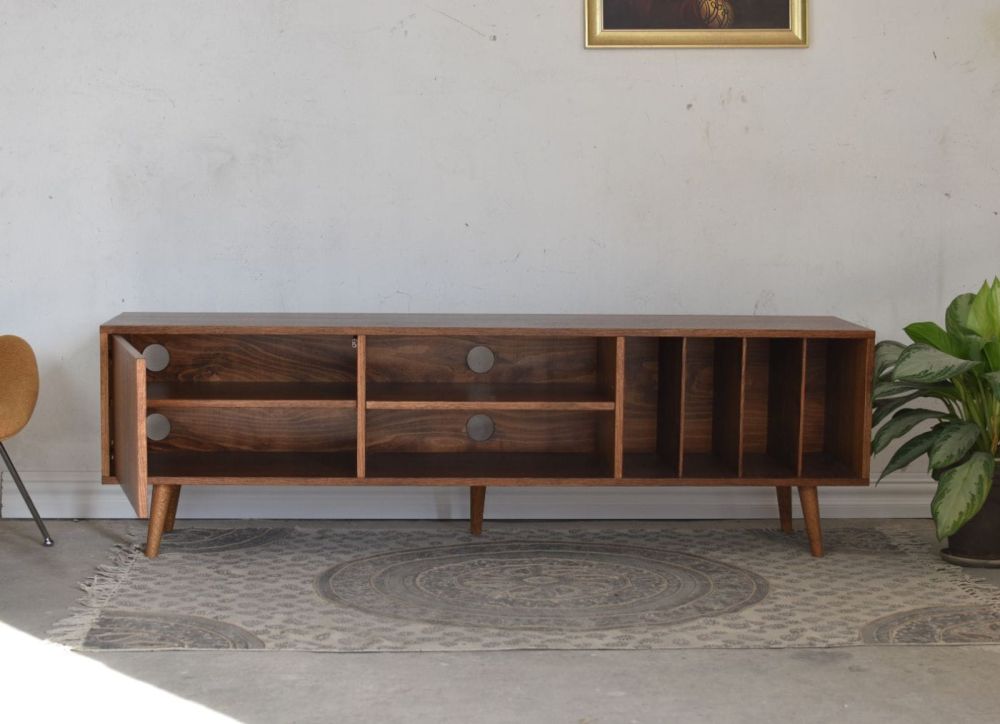 Komoda LOTV Vinyl / Pastform Furniture