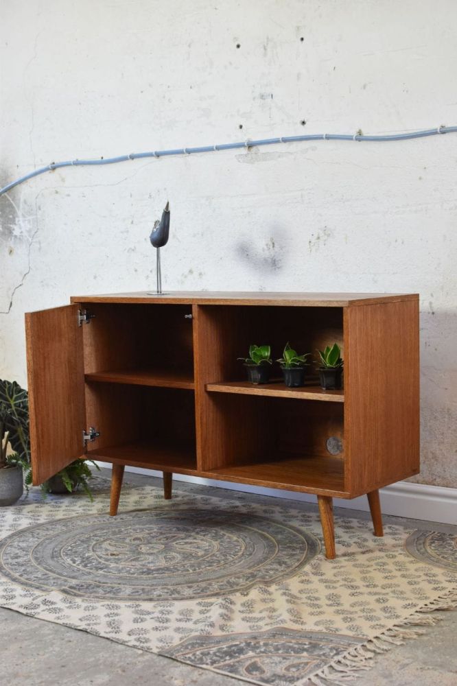 Komoda TV Mini Brown High / Pastform Furniture