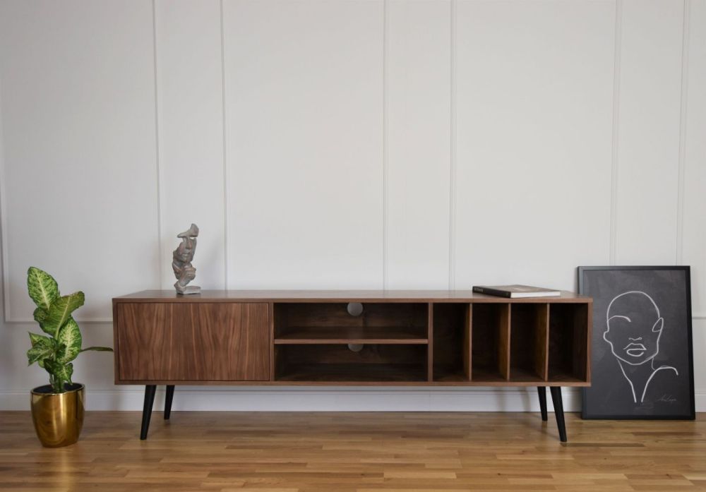 Komoda LOTV Vinyl Waln / Pastform Furniture