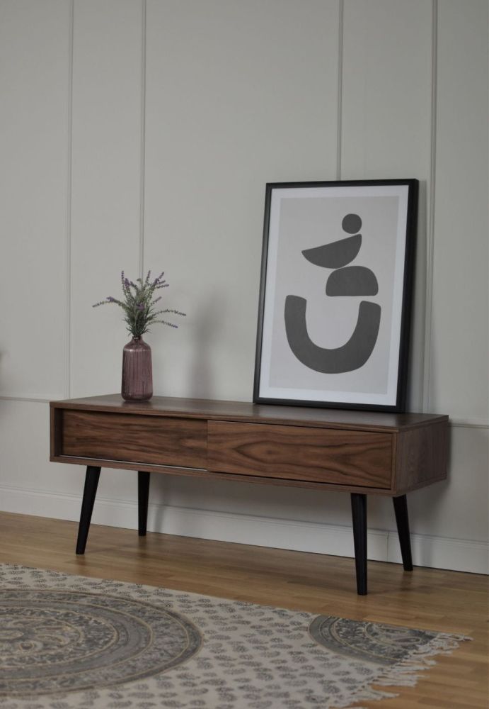 Komoda Tonal / Pastform Furniture