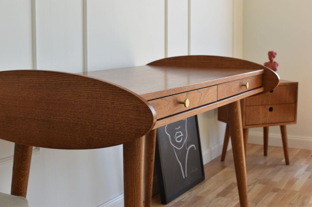 Biurko Bona / Pastform Furniture
