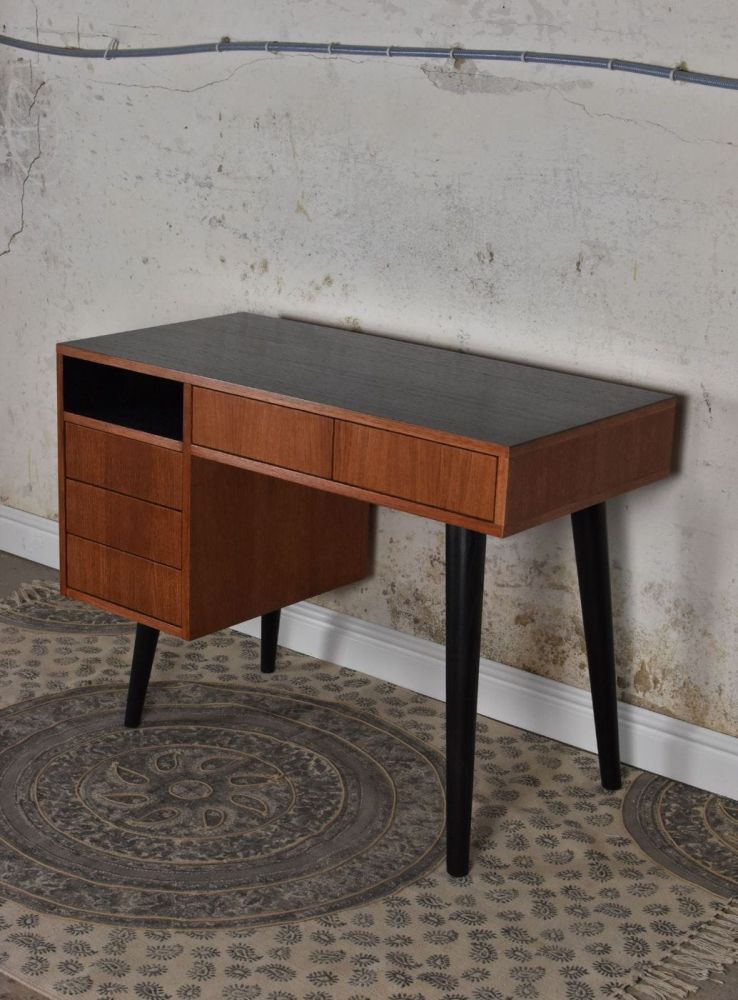 Biurko Modena / Pastform Furniture