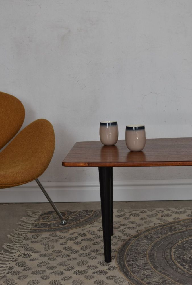 Stolik Mon / Pastform Furniture