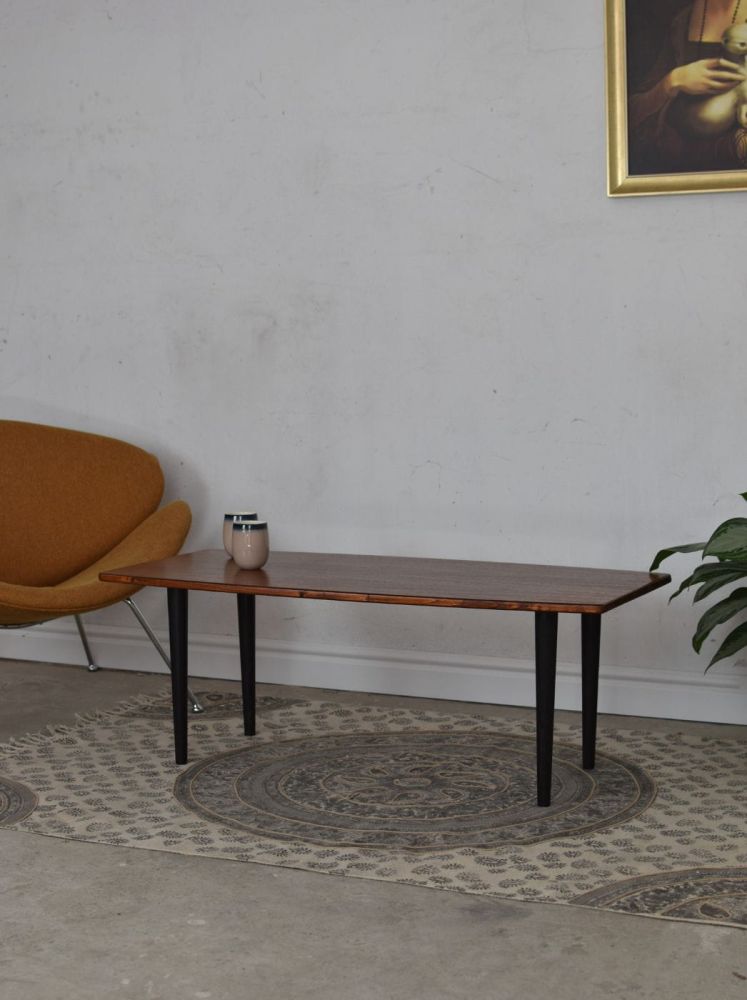Stolik Mon / Pastform Furniture