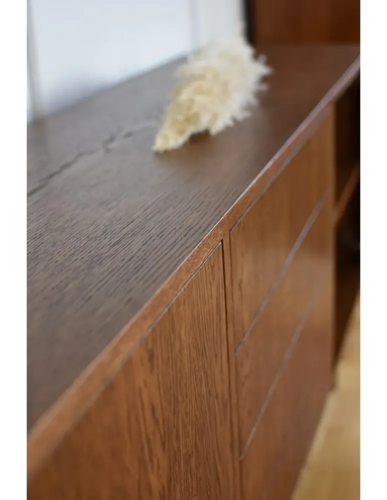 Komoda Tulis / Pastform Furniture
