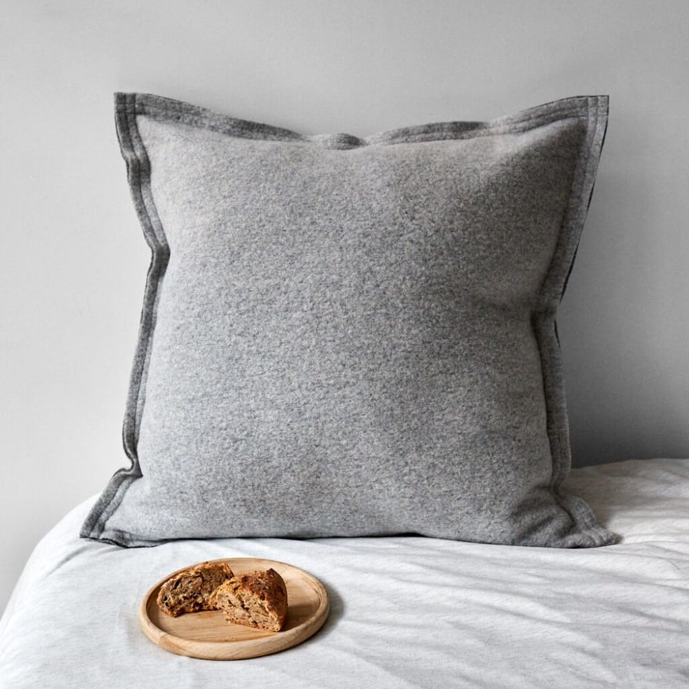 Poszewka Wełniana Eminencja / Jasno szara / Moyha
