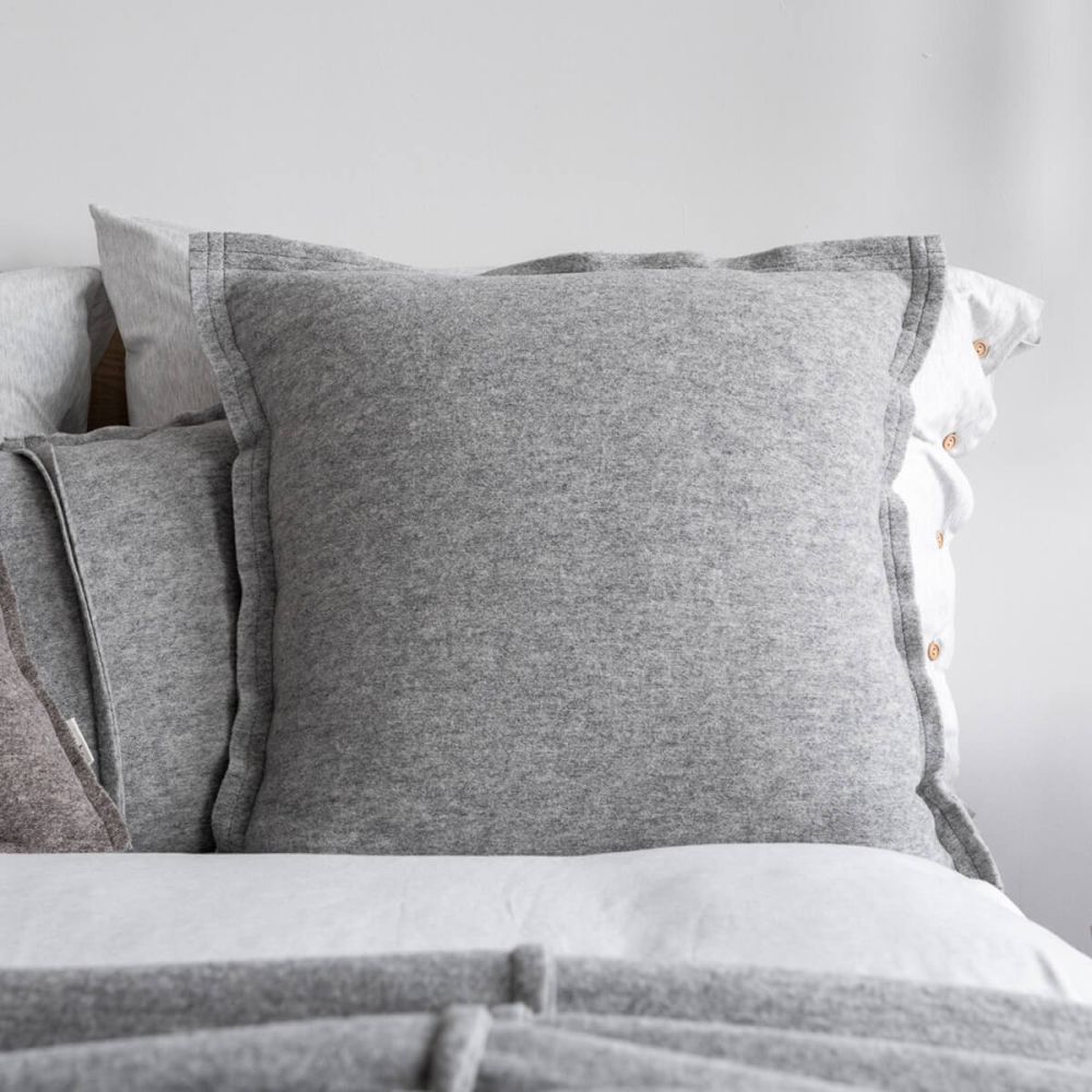 Poszewka Wełniana Eminencja / Jasno szara / Moyha