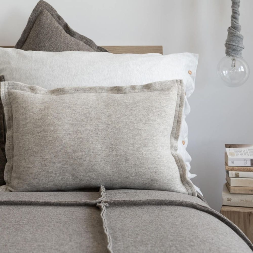 Poszewka Pięknie Prosta / Kremowa / Moyha