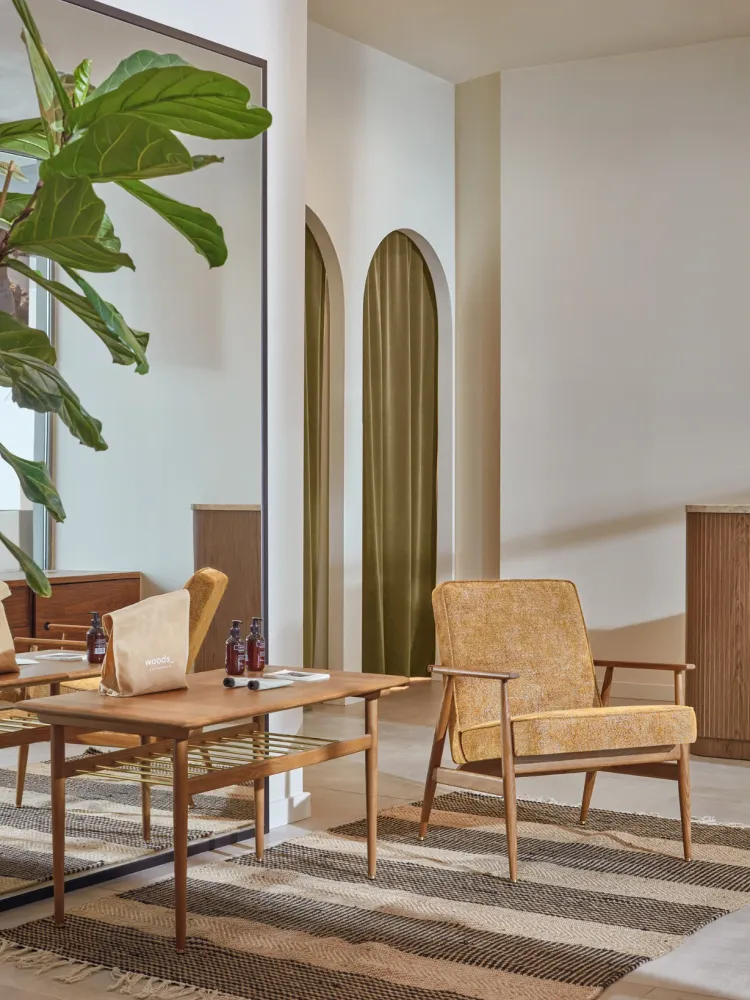 Fotel Fox / 366 Concept