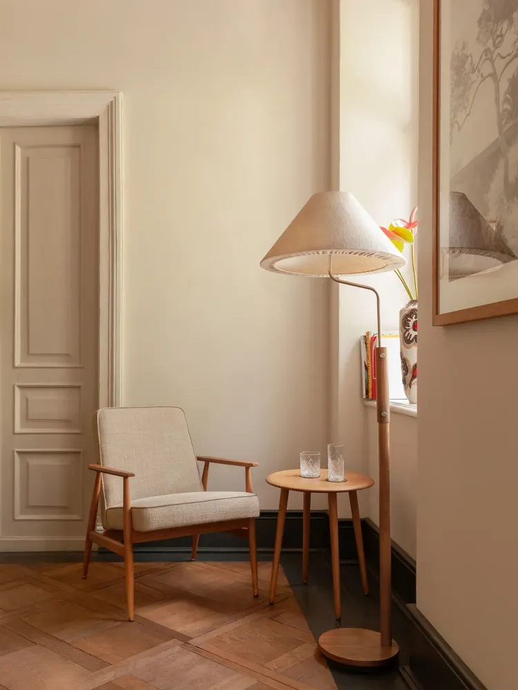 Fotel Fox / 366 Concept