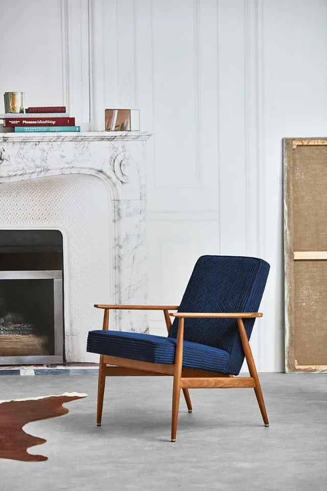 Fotel Fox / 366 Concept