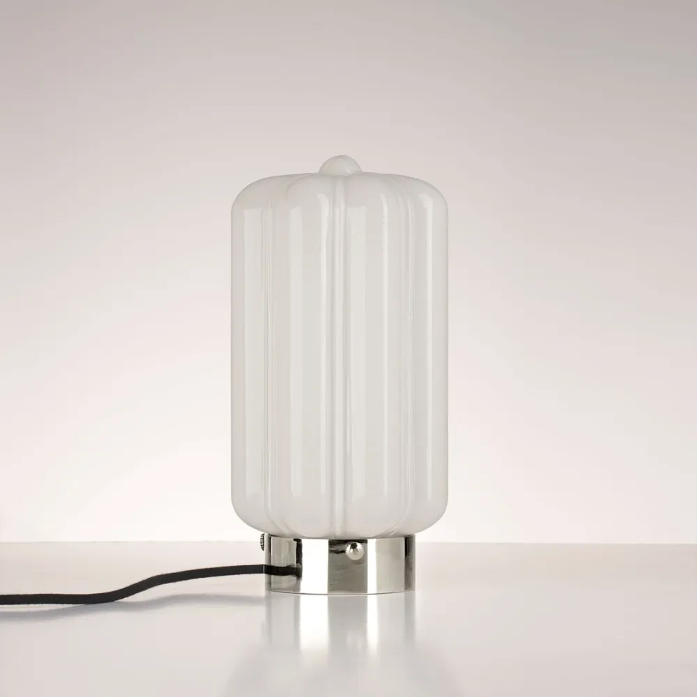 Szklana Lampa Stołowa / Deco Opalowe / Embassy Interiors