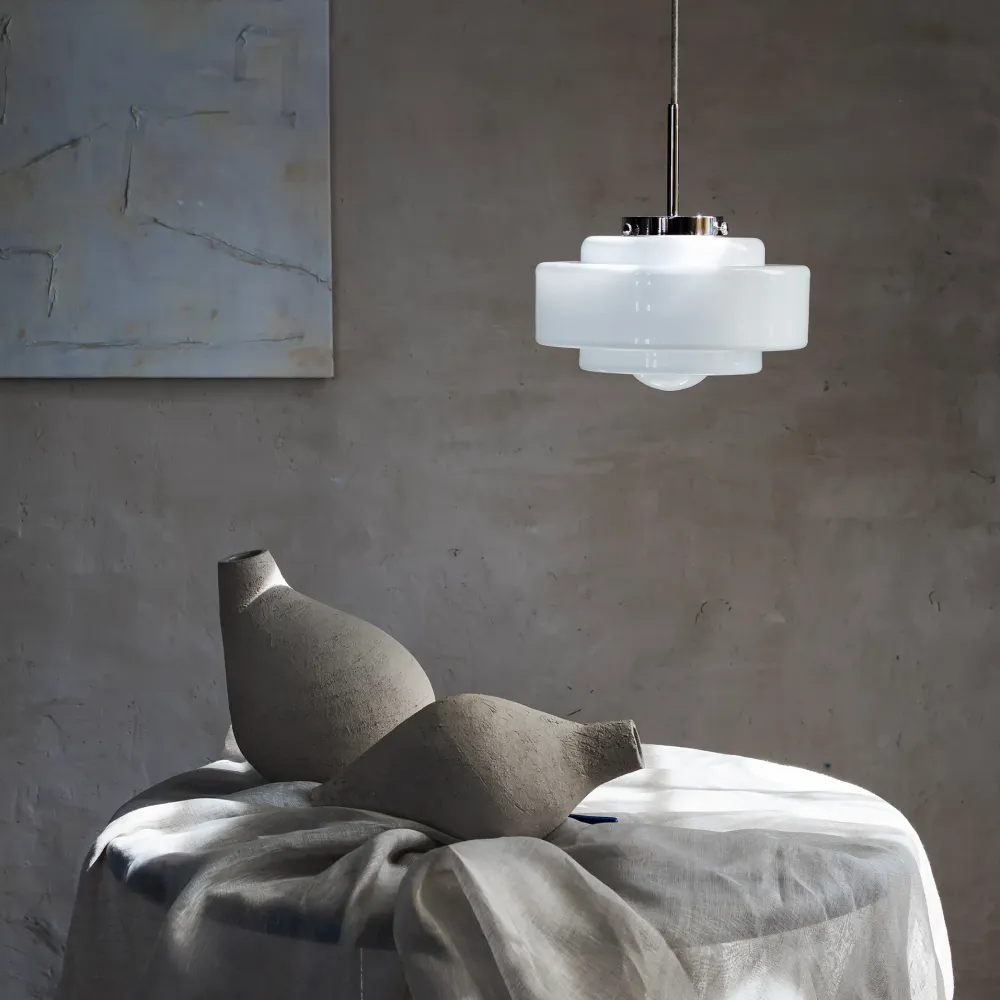 Szklana Lampa Wisząca / Memoire / Embassy Interiors