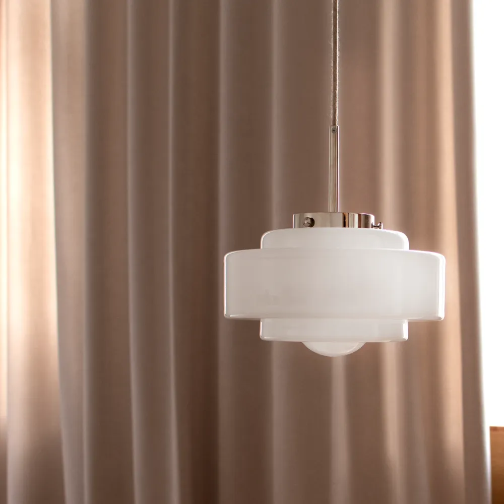 Szklana Lampa Wisząca / Memoire / Embassy Interiors