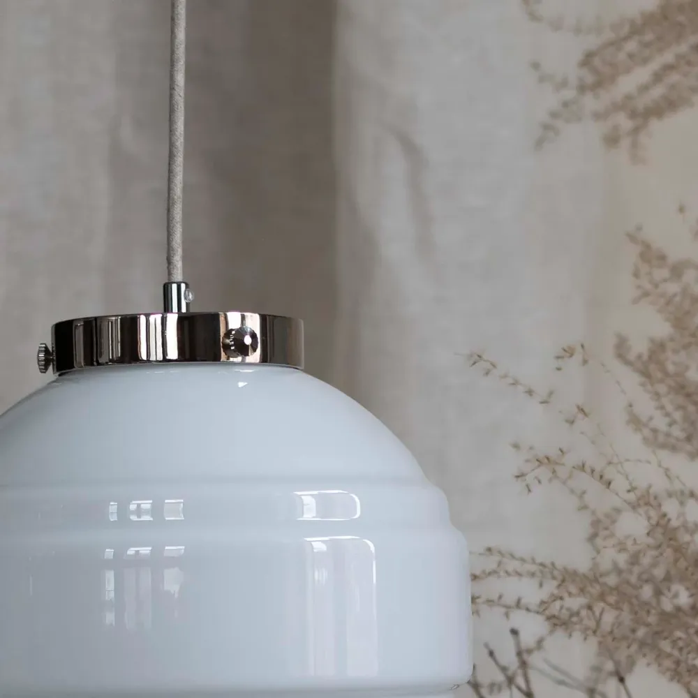 Szklana Lampa Wisząca / Saturn / Embassy Interiors