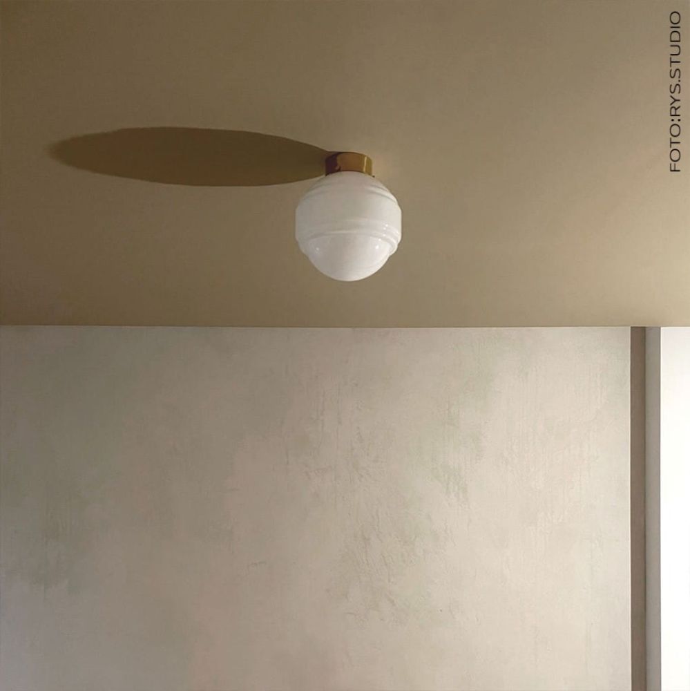 Szklany Plafon / Saturn / Embassy Interiors
