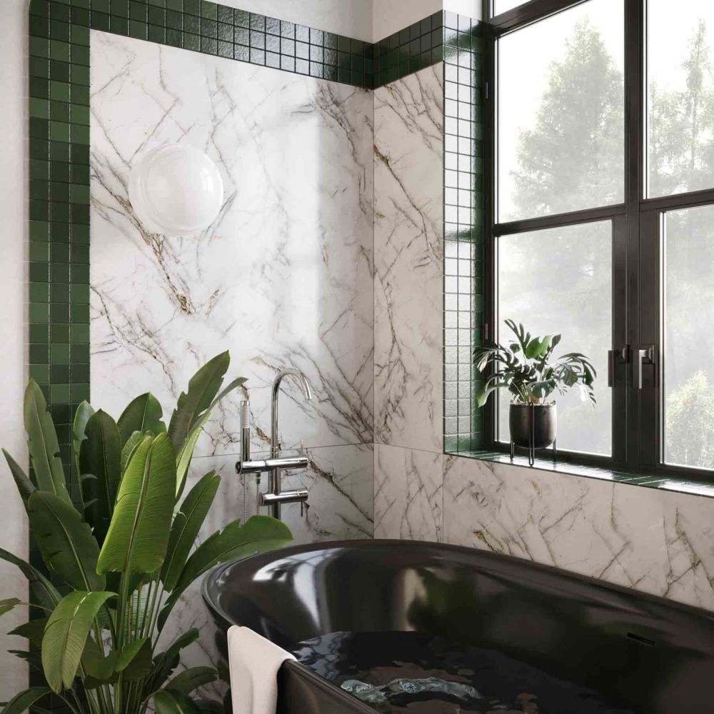 Szklany Plafon / Saturn / Embassy Interiors