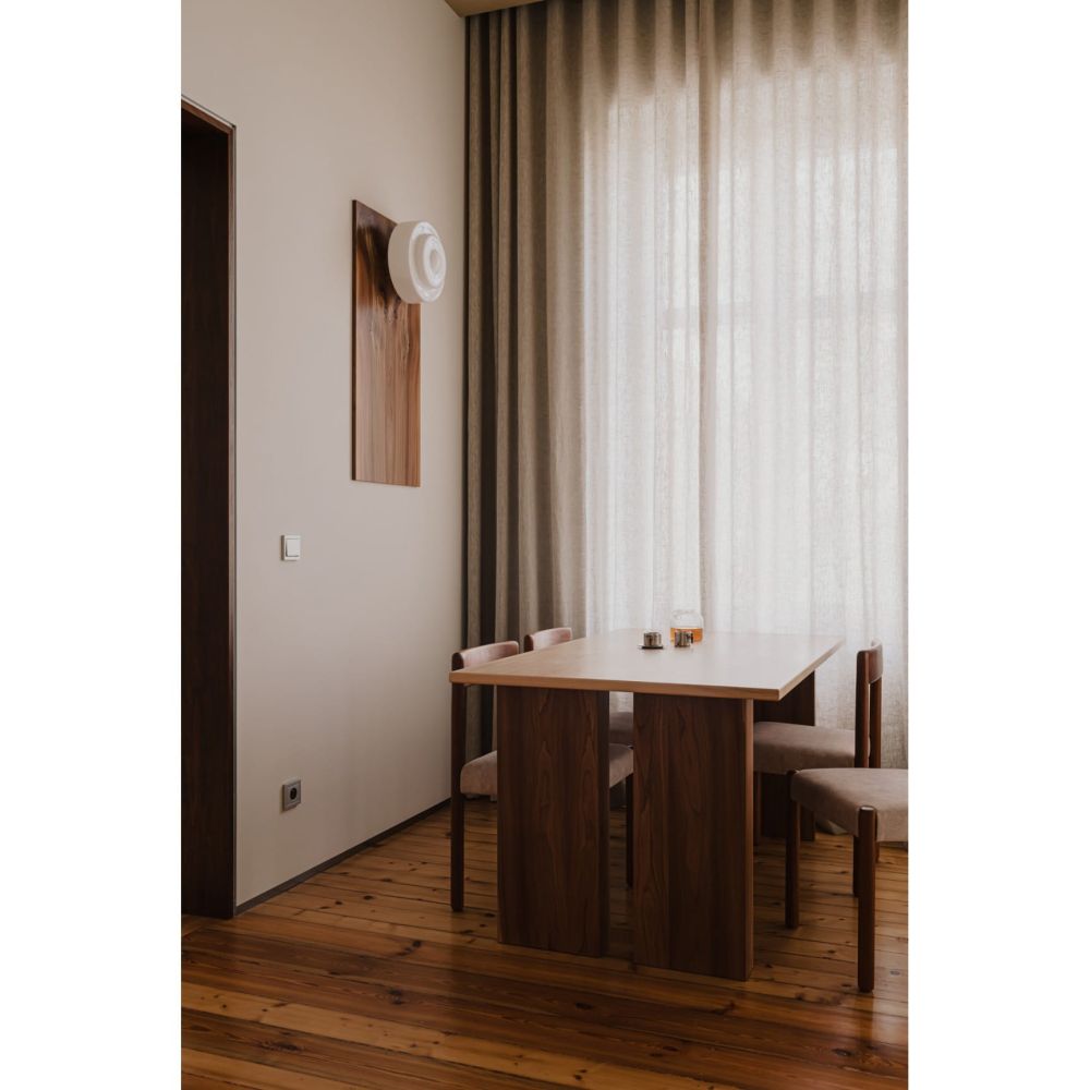 Szklany Plafon / Memoire / Embassy Interiors