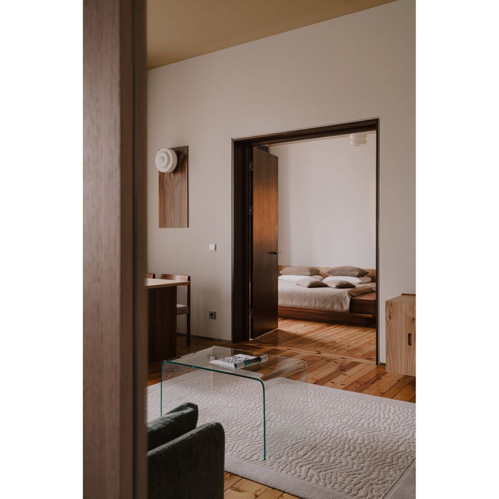 Szklany Plafon / Memoire / Embassy Interiors