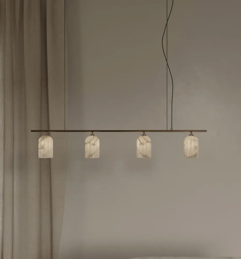 Alabastrowy Żyrandol / Urania, poczwórna konstelacja / Embassy Interiors