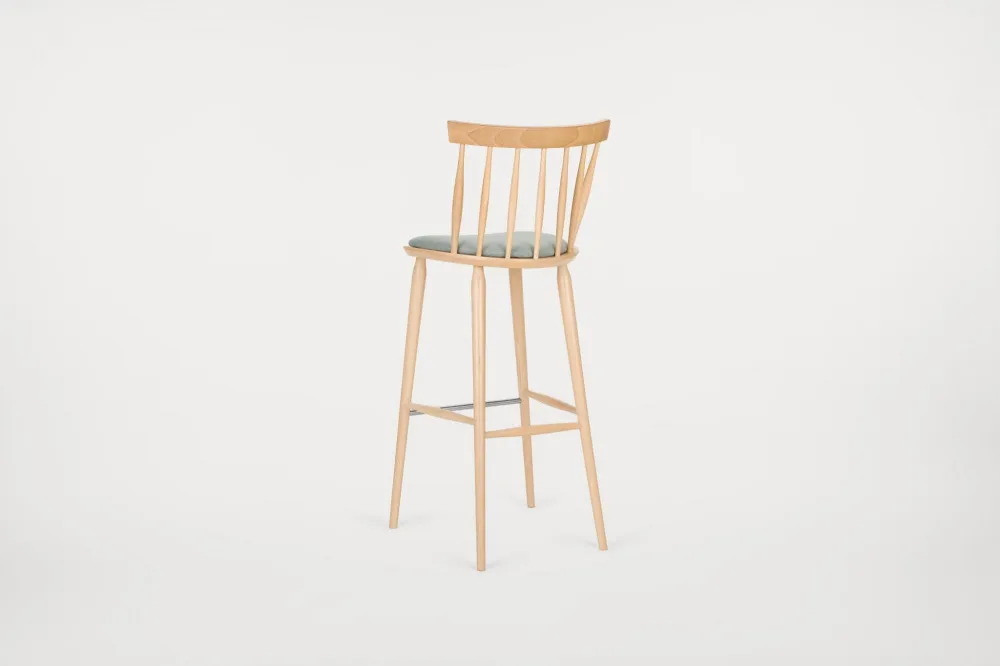 Hoker Antilla / H-9850 / Paged