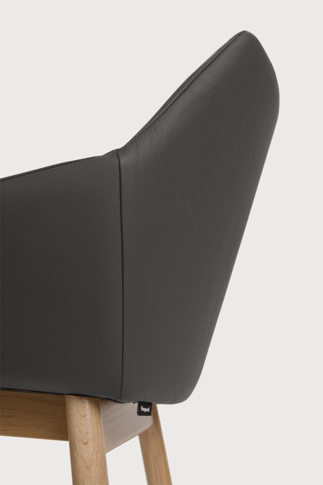 Fotel Tuk 1 / Paged