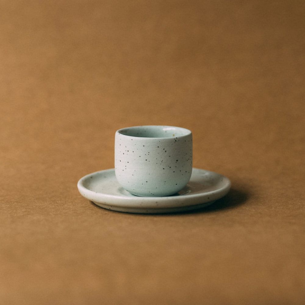 Czarka PopUp espresso ze spodkiem / szałwiowy / Zakwas Studio