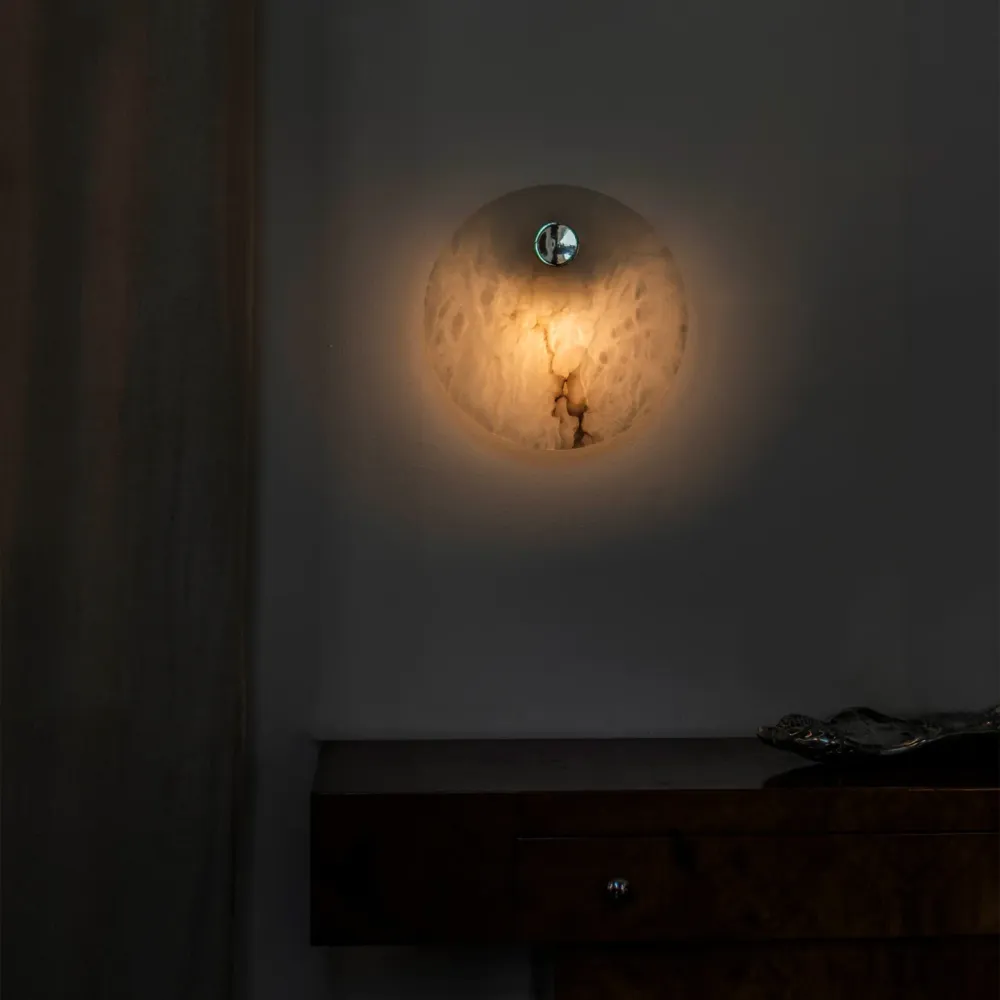 Alabastrowy Kinkiet Eos / Embassy Interiors