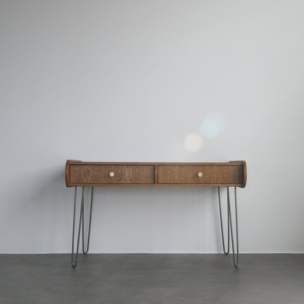 Biurko Saban / Pastform Furniture