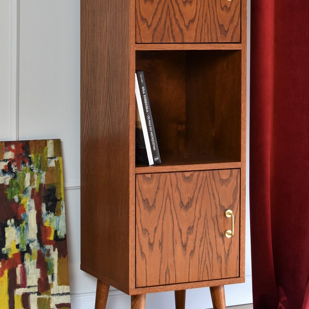 Regał Laro / Pastform Furniture