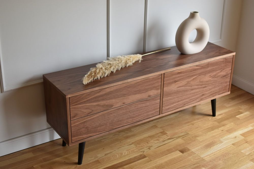 Komoda Opo / Pastform Furniture