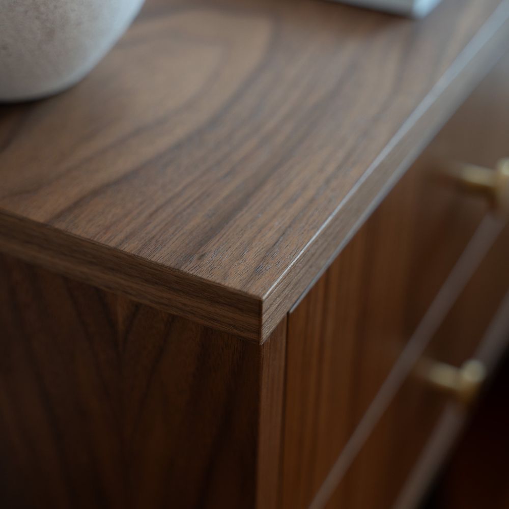 Szafka nocna Bedie Waln + / Pastform Furniture
