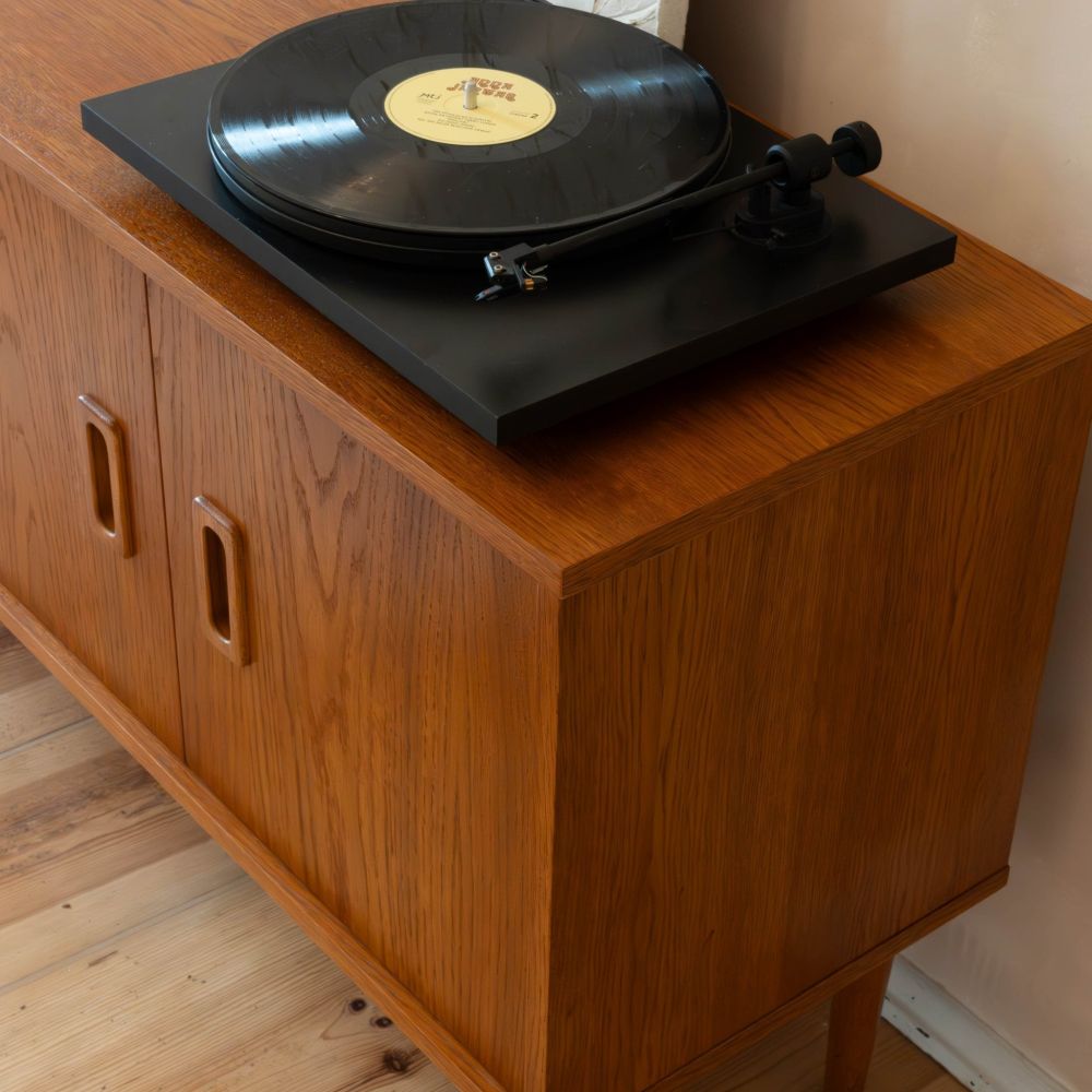 Komoda Mid Century / Pastform Furniture