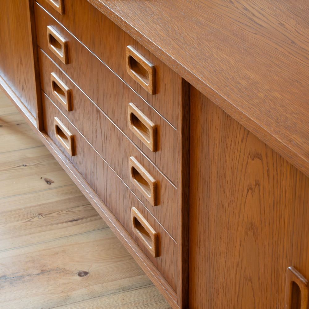 Komoda Mid Century / Pastform Furniture