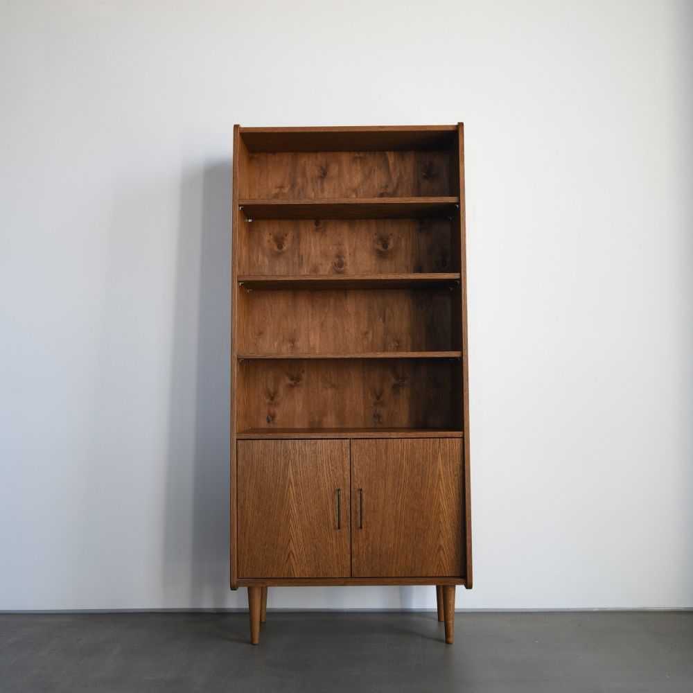 Biblioteczka Tusa / Pastform Furniture