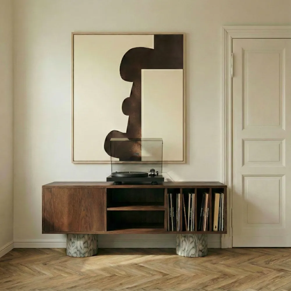 Komoda Sota Vinyl Tv / Pastform Furniture
