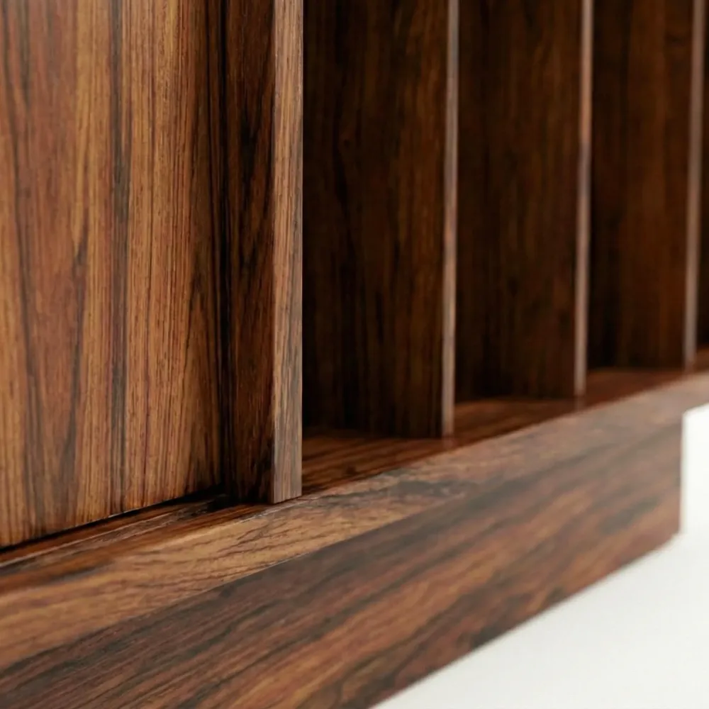 Komoda Palo Vinyl Slide / Pastform Furniture