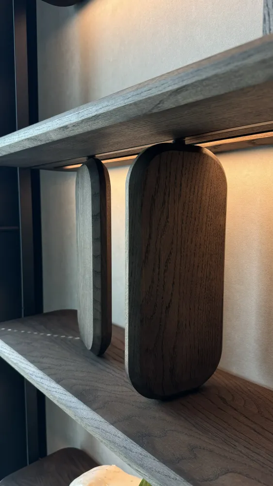 Regał / podświetlenie LED / Proces Design
