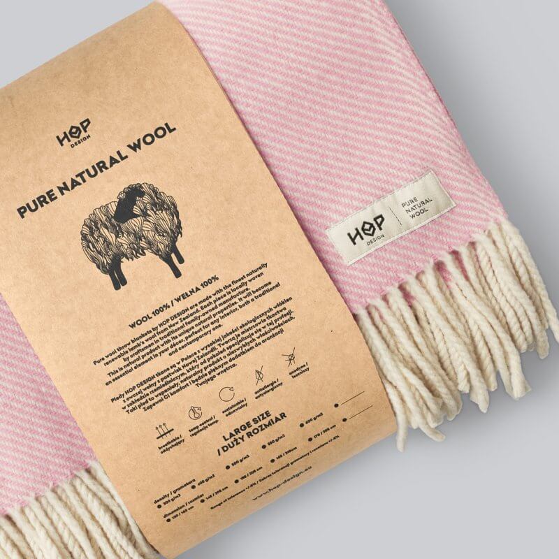 Wełniany koc Ruru / róż ecru / HOP Design