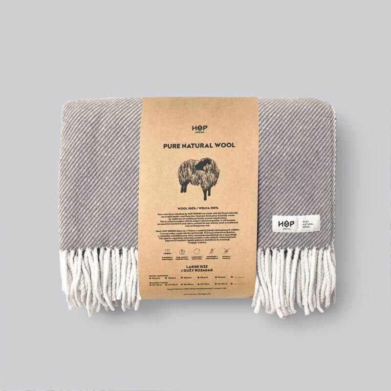 Wełniany koc Ruru / szary ecru / HOP Design