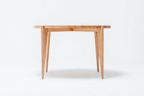 Stół Bonfor / Swallow’s Tail Furniture